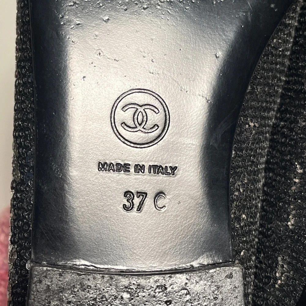 Elegant Black Sequin Flats Chanel